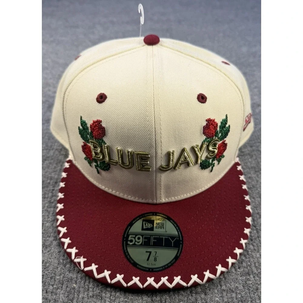 TORONTO BLUE JAYS SIZE 7-7/8 MENS FLAT BILL HAT~BASEBALL CAP~EMBROIDERED~NWT